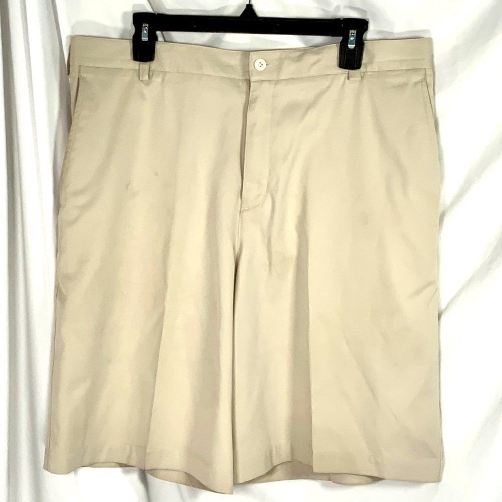 Men’s Nike Golfing Shorts Sport Shorts (D14)